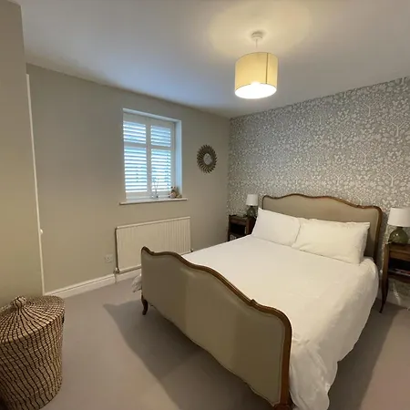 Semesterbostad Secluded Garden Sanctuary In Clifton Village Bristol